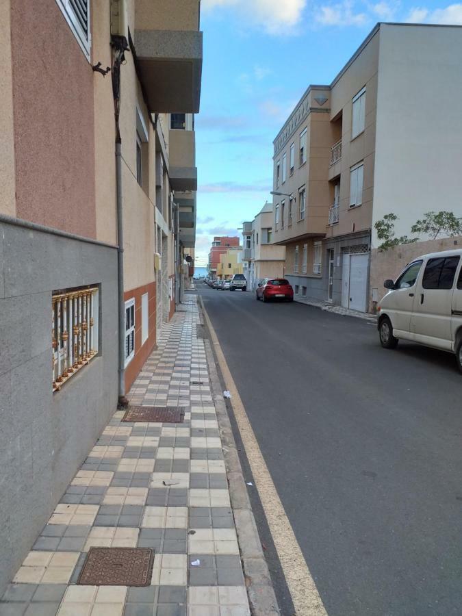 Amber House Apartment Arinaga Exterior photo